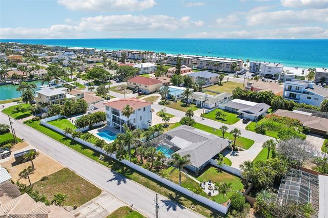 3203 HIBISCUS DRIVE W, Belleair Beach, FL 33786