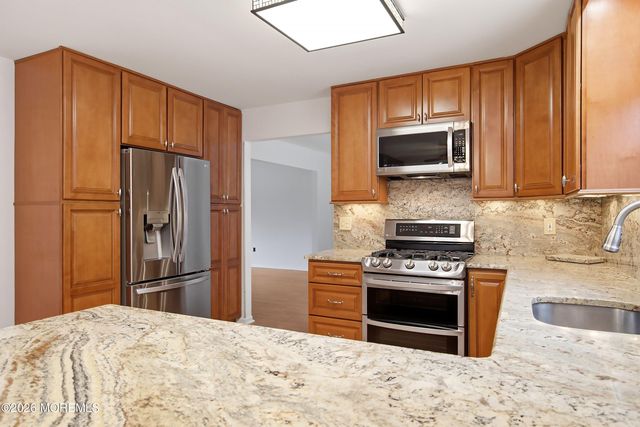 1010 Isaac Court, Toms River, NJ 08753