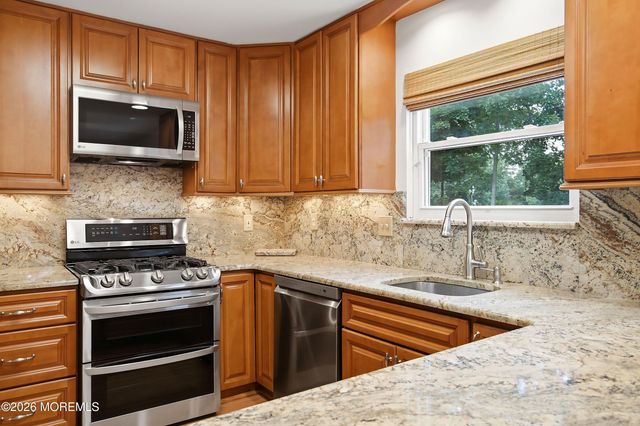 1010 Isaac Court, Toms River, NJ 08753