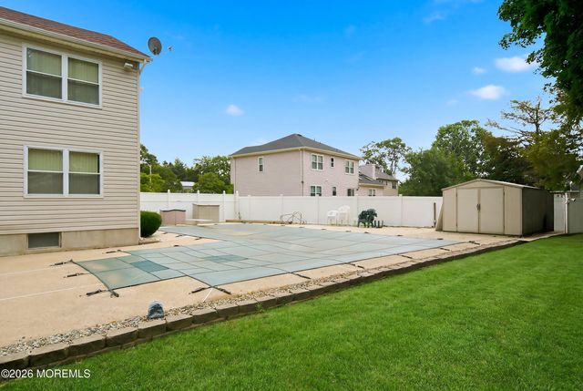 1010 Isaac Court, Toms River, NJ 08753