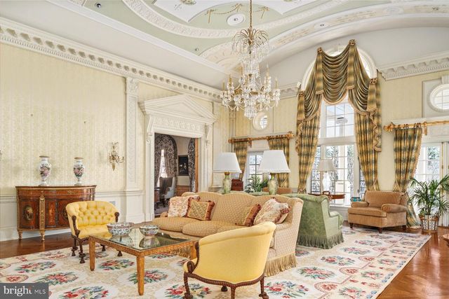 1534 TROOPER, Worcester, PA 19490