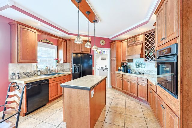 9734 Anchor Dr., Longs, SC 29568