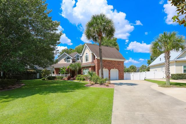 9734 Anchor Dr., Longs, SC 29568