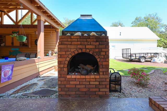 9734 Anchor Dr., Longs, SC 29568