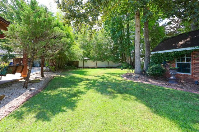 9734 Anchor Dr., Longs, SC 29568