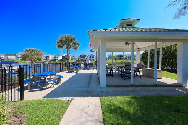 9734 Anchor Dr., Longs, SC 29568