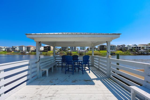 9734 Anchor Dr., Longs, SC 29568