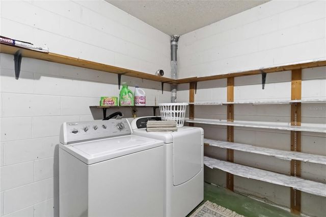 4004 42ND AVENUE W, Bradenton, FL 34205