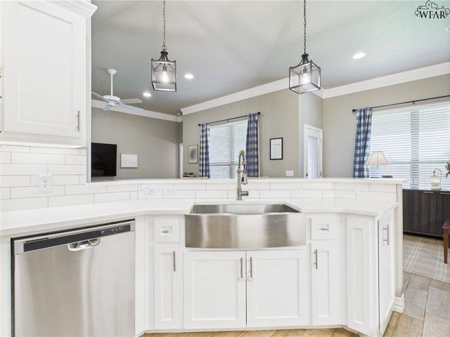 6125 SANDY HILL BOULEVARD, Wichita Falls, TX 76310