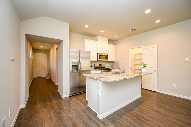 10130 Barn Owl Trail, Magnolia, TX 77354