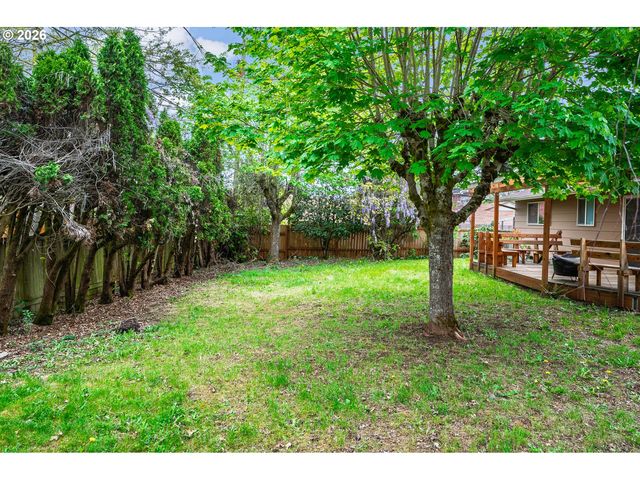 11175 Sw BLAKENEY St, Beaverton, OR 97008