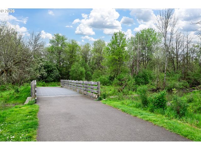 11175 Sw BLAKENEY St, Beaverton, OR 97008