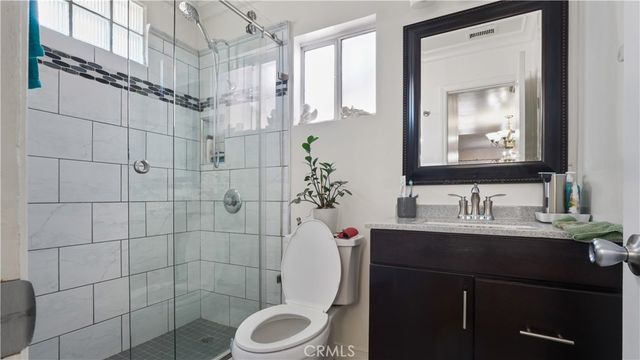 12600 Vanowen, North Hollywood, CA 91605