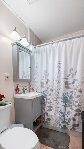 12600 Vanowen, North Hollywood, CA 91605