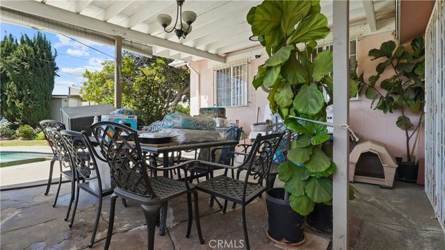 12600 Vanowen, North Hollywood, CA 91605