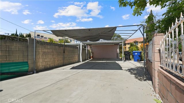 12600 Vanowen, North Hollywood, CA 91605