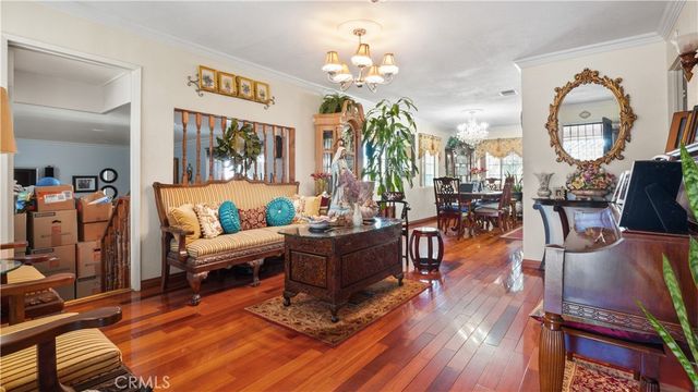 12600 Vanowen, North Hollywood, CA 91605