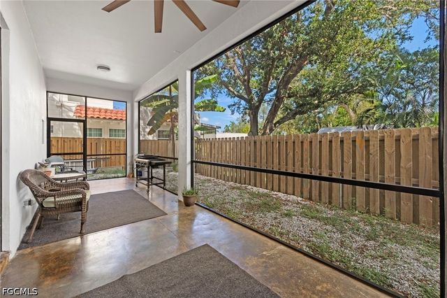 1561 Lynwood AVE, Fort Myers, FL 33901