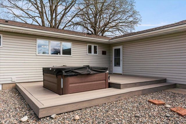 6286 Highland Scenic Road, Baxter, MN 56425