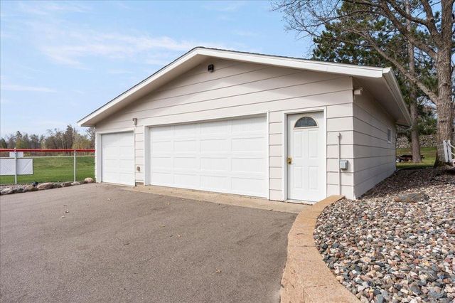 6286 Highland Scenic Road, Baxter, MN 56425