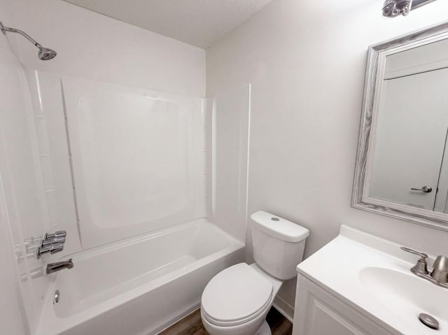 6403 83rd Court N, Brooklyn Park, MN 55445