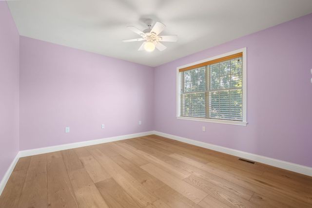 11 Duquette Dr, Haverhill, MA 01830