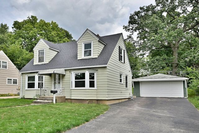 527 Fremont Street, West Chicago, IL 60185