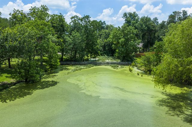 1102 N Avenue F Ave, Elgin, TX 78621
