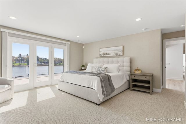 15945 Orchard Point Drive, Spring Lake, MI 49456