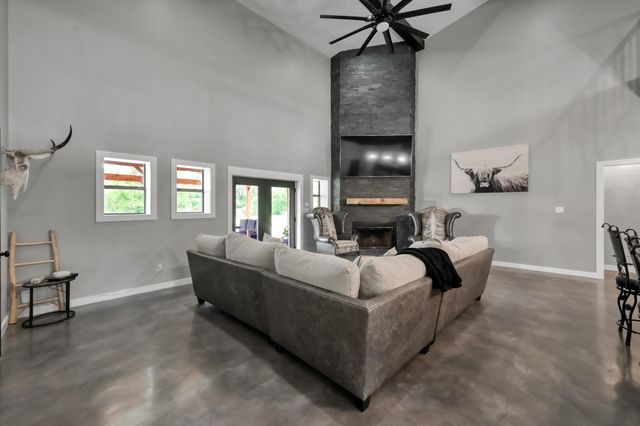 12304 Maggie Lane, Willis, TX 77318