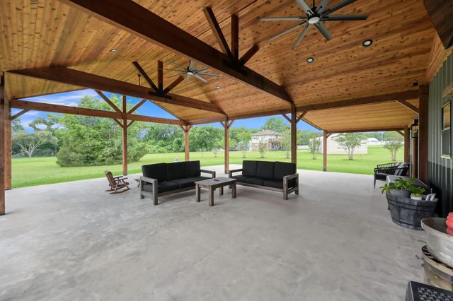 12304 Maggie Lane, Willis, TX 77318