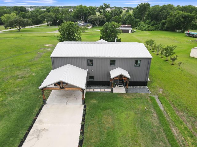 12304 Maggie Lane, Willis, TX 77318