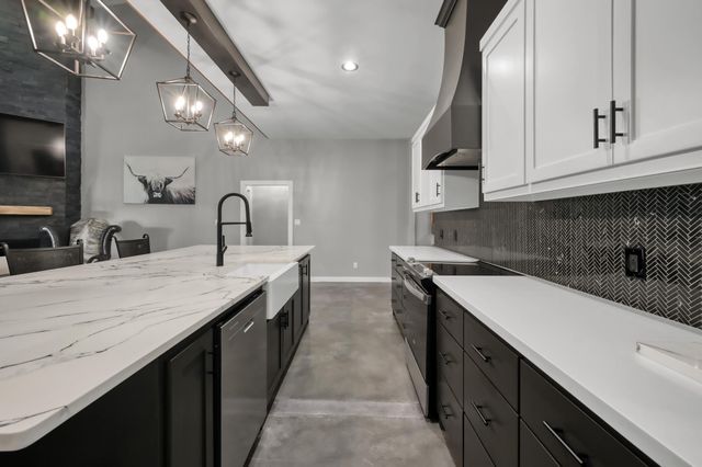 12304 Maggie Lane, Willis, TX 77318
