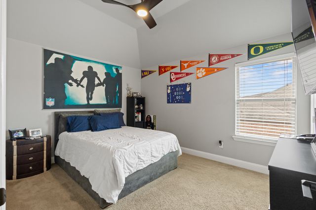 829 Edgewood Drive, Desoto, TX 75115