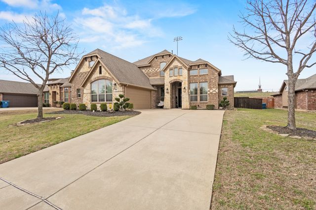 829 Edgewood Drive, Desoto, TX 75115