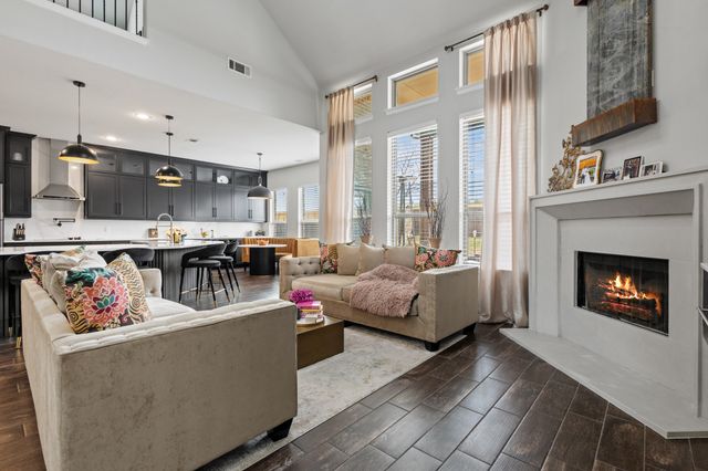 829 Edgewood Drive, Desoto, TX 75115