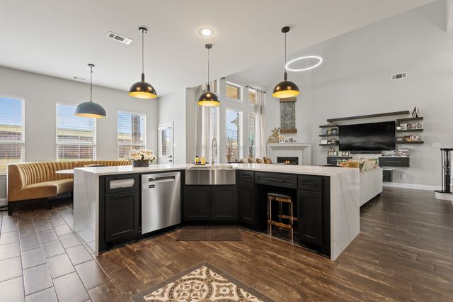 829 Edgewood Drive, Desoto, TX 75115