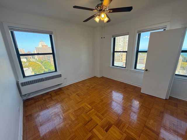 6230 N Kenmore Avenue 1002, Chicago, IL 60660