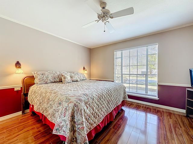 8 Lee Dr, St Augustine, FL 32080