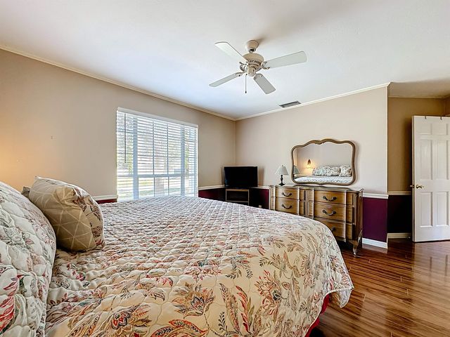 8 Lee Dr, St Augustine, FL 32080