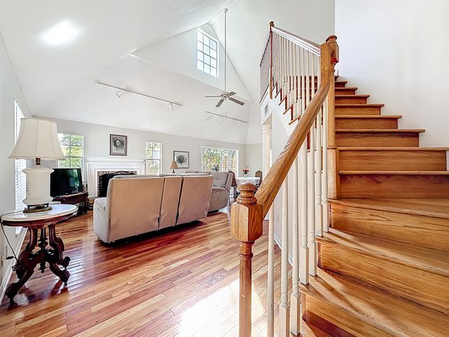 8 Lee Dr, St Augustine, FL 32080