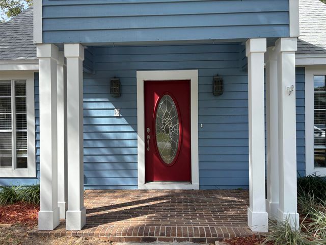 8 Lee Dr, St Augustine, FL 32080