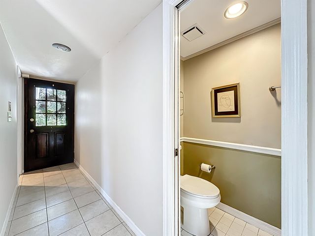 8 Lee Dr, St Augustine, FL 32080