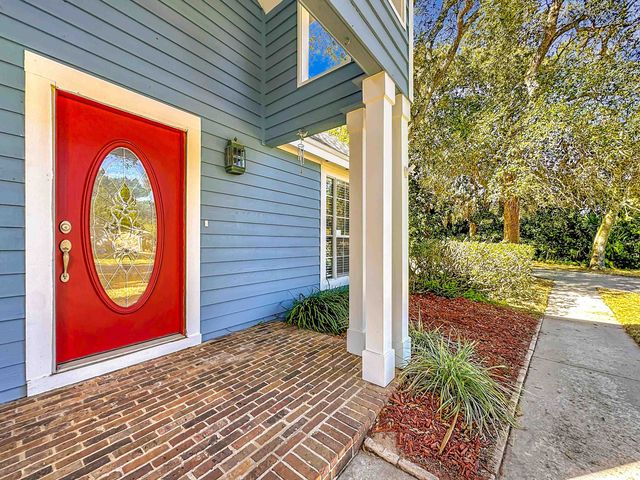 8 Lee Dr, St Augustine, FL 32080