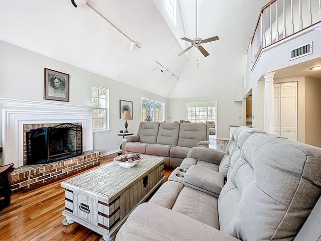 8 Lee Dr, St Augustine, FL 32080