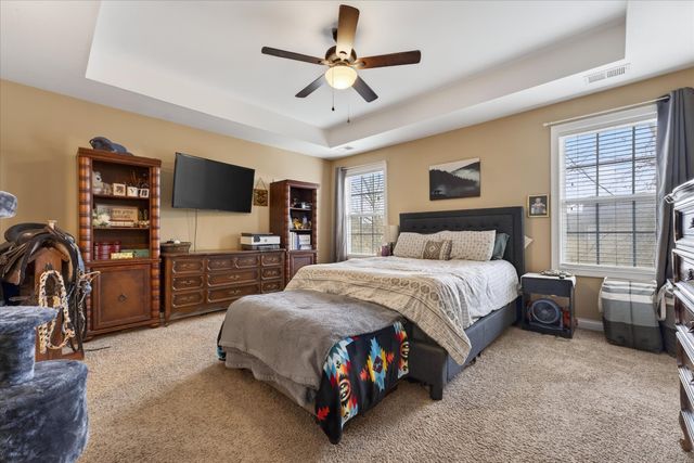 3462 Bradfield Dr, Clarksville, TN 37042