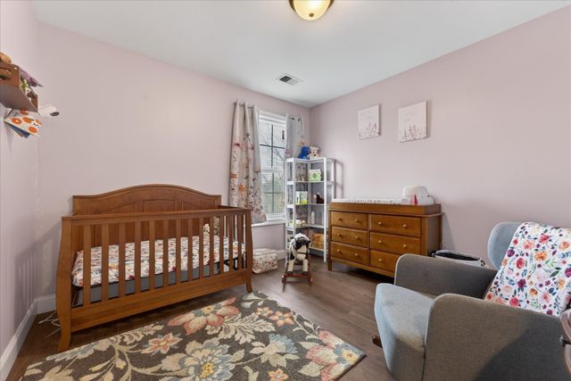 3462 Bradfield Dr, Clarksville, TN 37042