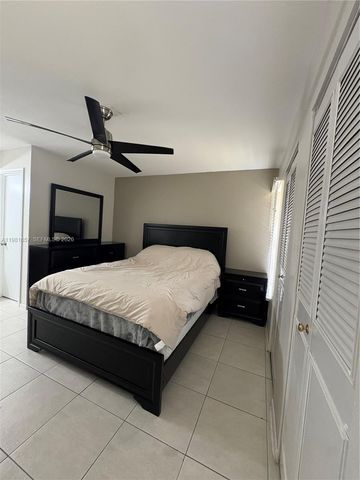 9955 Twin Lakes Dr 9-K, Coral Springs, FL 33071