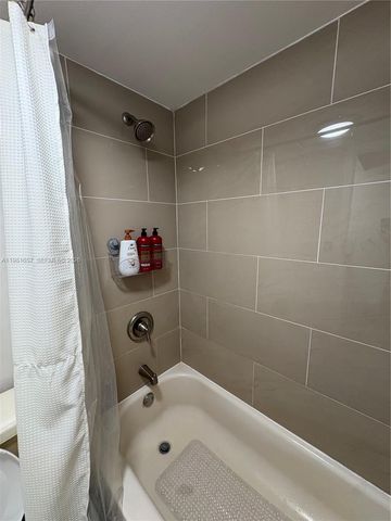 9955 Twin Lakes Dr 9-K, Coral Springs, FL 33071