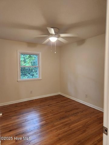 104 Sandy Lane, Havelock, NC 28532